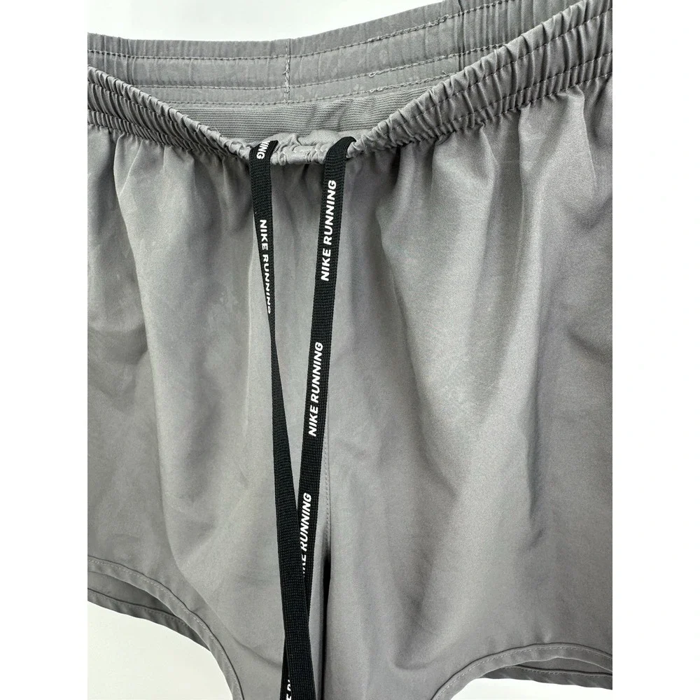 Nike Dri-Fit Built-in-Brief Tempo Running Shorts Medium Women's Zipper Pocket